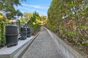 2054 Pinecrest Ct, Vacaville, CA 95688 - Photo 96