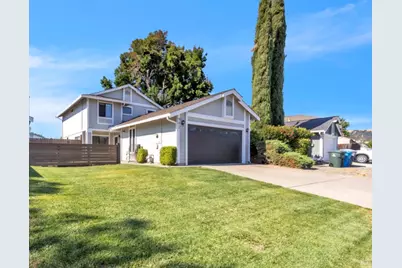 902 Meadowhawk Drive, Vacaville, CA 95687 - Photo 1