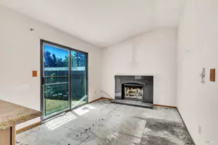 1057 Topsail Dr, Vallejo, CA 94591 - Photo 10