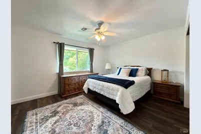 490 Edgewood Drive #5, Vacaville, CA 95688 - Photo 10