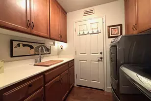 8539 Zinfandel Dr, Windsor, CA 95492 - Photo 12