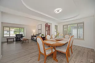 142 Hillview Dr, Vacaville, CA 95688 - Photo 12