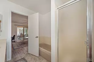 142 Hillview Dr, Vacaville, CA 95688 - Photo 34