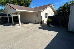 580 W B St, Dixon, CA 95620 - Photo 18