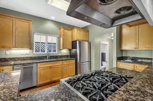 1375 Bainbridge Ln, Sonoma, CA 95476 - Photo 10