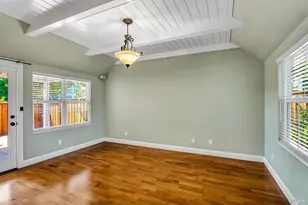1375 Bainbridge Ln, Sonoma, CA 95476 - Photo 12