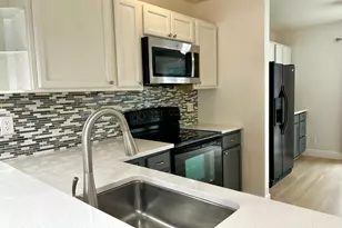 490 Edgewood Dr, Vacaville, CA 95688 - Photo 8