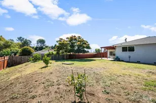 10 Flamingo Ct, American Canyon, CA 94503 - Photo 2