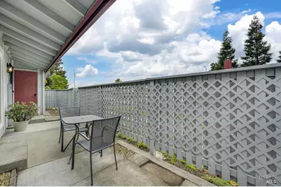 99 Villa Circle, Fairfield, CA 94533 - Photo 2