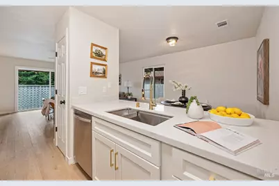 99 Villa Circle, Fairfield, CA 94533 - Photo 8