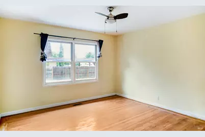 1300 Vallejo Avenue, Novato, CA 94945 - Photo 16