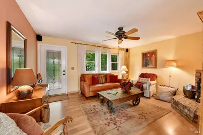 2505 Stephanie Court W, Santa Rosa, CA 95407 - Photo 8