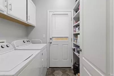 307 Trumbull Way, Vacaville, CA 95688 - Photo 24