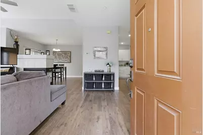 307 Trumbull Way, Vacaville, CA 95688 - Photo 8