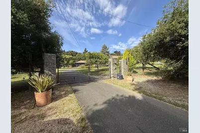 1426 Darby Road, Sebastopol, CA 95472 - Photo 2
