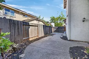3829 Rollingwood Dr, Fairfield, CA 94534 - Photo 54
