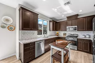 4467 Cancun Ct, Fairfield, CA 94533 - Photo 16