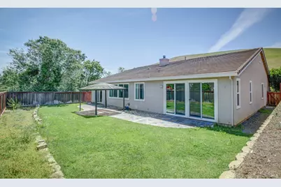 2418 Ridgewood Circle, Fairfield, CA 94534 - Photo 4