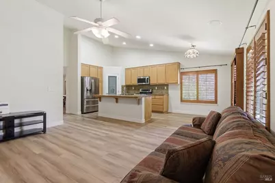 1640 Folsom Downs Circle, Dixon, CA 95620 - Photo 6