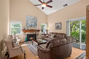 155 Suncrest Way, Vacaville, CA 95688 - Photo 4