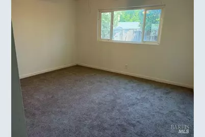 640 E Creekside Circle, Dixon, CA 95620 - Photo 6