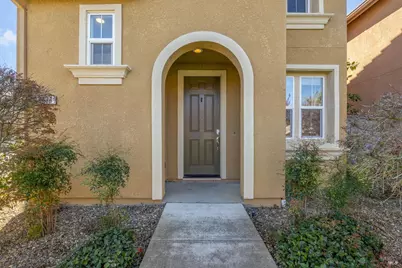2738 Blakely Lane, Fairfield, CA 94533 - Photo 2