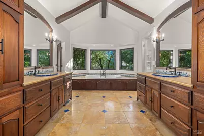 137 Crescent Avenue, Sausalito, CA 94965 - Photo 34