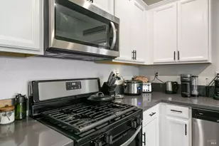 1065 Swarthmore Ct, Dixon, CA 95620 - Photo 10