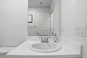 2972 Newberry Ct, Fairfield, CA 94533 - Photo 32