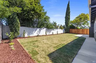 82 Newport Way, Suisun City, CA 94585 - Photo 36