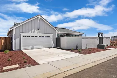 956 Carroll Way, Vacaville, CA 95687 - Photo 38
