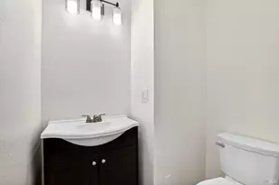 600 W C St, Dixon, CA 95620 - Photo 30