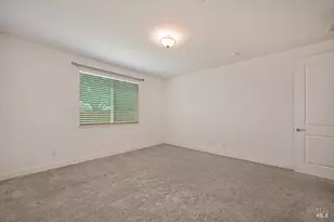 402 Crimson Cir, Vacaville, CA 95687 - Photo 38