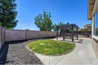 402 Crimson Circle, Vacaville, CA 95687 - Photo 50
