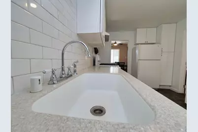 1025 E Tennessee Court, Fairfield, CA 94533 - Photo 10
