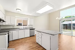 2269 Emerson Pl, Fairfield, CA 94533 - Photo 12