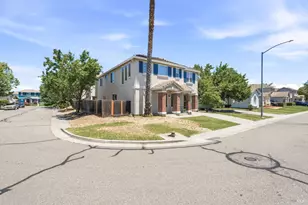 1725 Dover Cir, Suisun City, CA 94585 - Photo 8
