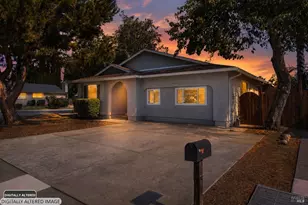 1101 Woodridge Dr, Vacaville, CA 95687 - Photo 1
