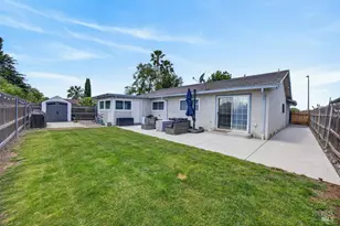 2300 Flicker Ln, Fairfield, CA 94533 - Photo 24