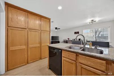2300 Flicker Lane, Fairfield, CA 94533 - Photo 10