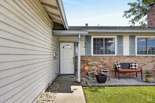 2300 Flicker Ln, Fairfield, CA 94533 - Photo 2