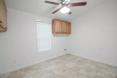 Barcelona Circle, Fairfield, CA 94533 - Photo 16
