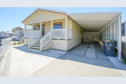 Barcelona Circle, Fairfield, CA 94533 - Photo 2