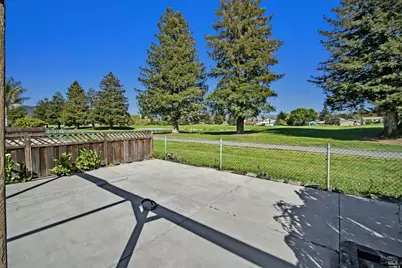 4876 Fairway Drive, Rohnert Park, CA 94928 - Photo 8