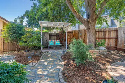 380 Fountain Way, Dixon, CA 95620 - Photo 30