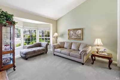 380 Fountain Way, Dixon, CA 95620 - Photo 4