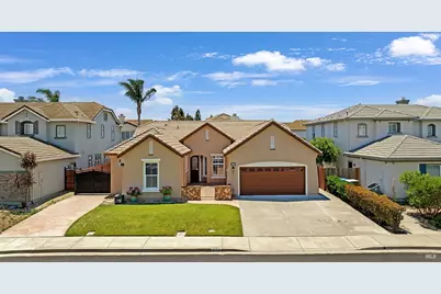 625 Sparrowhawk Drive, Vacaville, CA 95687 - Photo 2