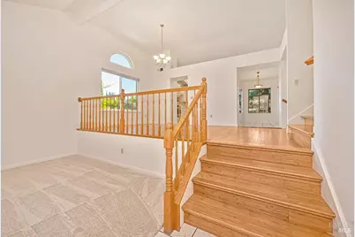 281 Silver Eagle Way, Vacaville, CA 95688 - Photo 4