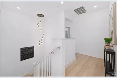 425 Royal National Road, Vacaville, CA 95687 - Photo 94