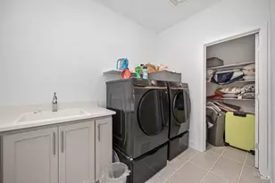 425 Royal National Rd, Vacaville, CA 95687 - Photo 90